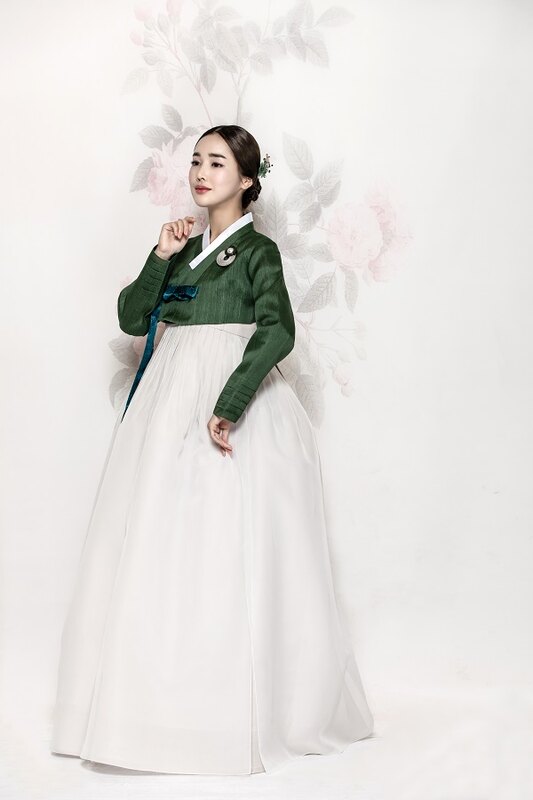 Ceremonial 20AW-혼주04