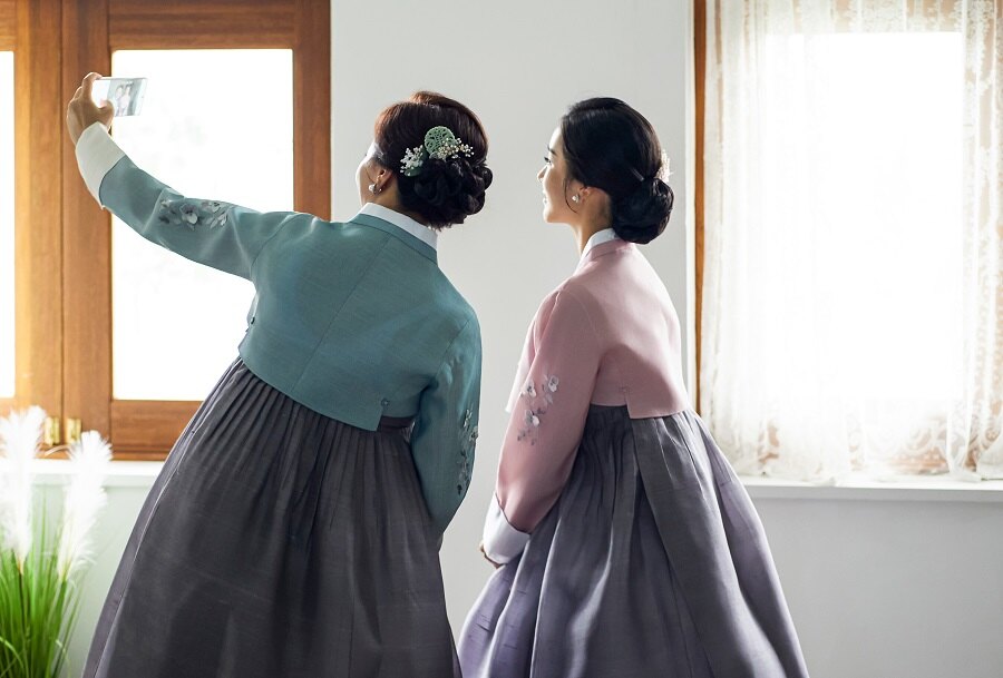 Entretien du hanbok : rangement, lavage, plis et taches